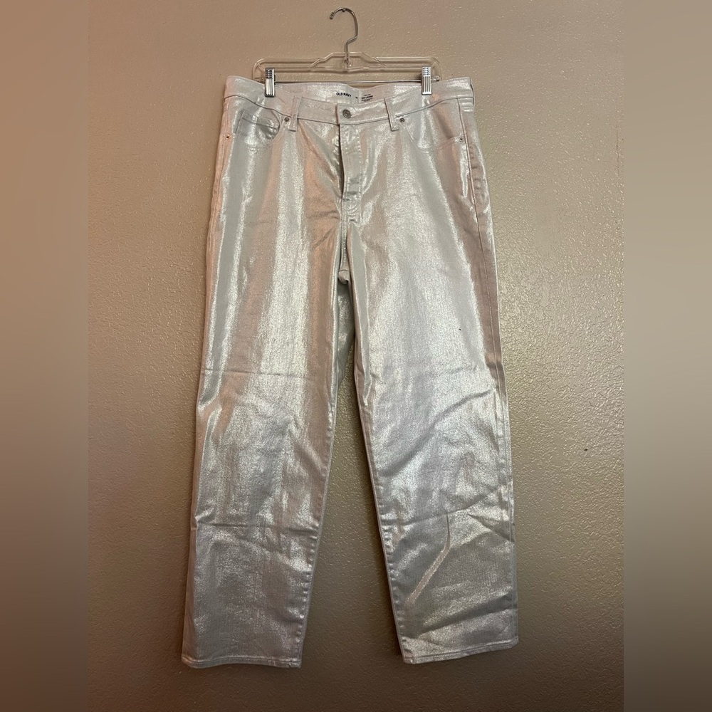NWOT Old Navy Straight Leg Women's pants